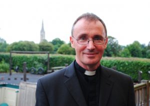 rev-dr-nicholas-alan-chamberlain_1472900054-6426330