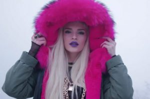 era-istrefi-bonbon-screenshot-2016-billboard-650-550x364