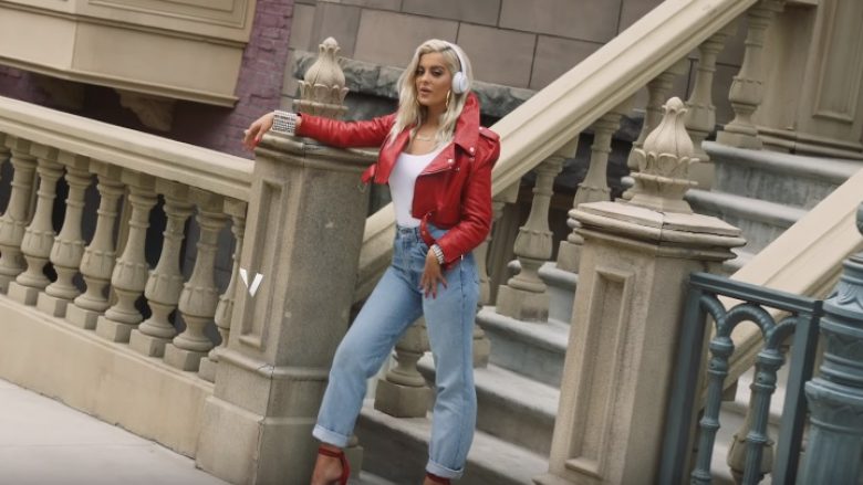 Bebe Rexha sjell klipin e këngës “The Way I Are” në bashkëpunim me Lil Wayne (VIDEO)