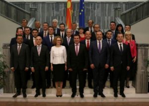 Info Shqip: Jostabilitet në Qeveri, çfarë po zihet në Maqedoni?