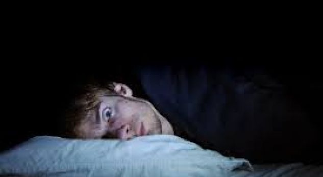 3 gjëra që nuk duhet t’i bëni pas orës 21:00