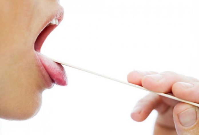 Dentisti asnjëherë se tregon, ja çfarë e shkakton problemin me mishin e dhëmbëve