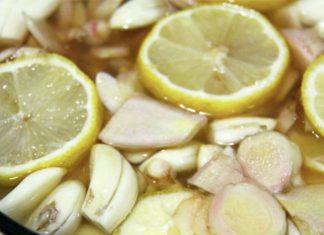 Hudhër me limon për të pastruar rrënjësisht enët e gjakut