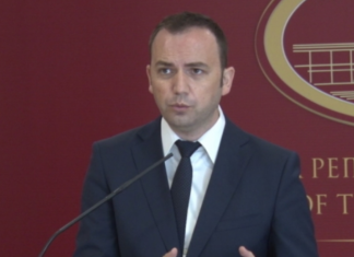Zëvendëskryeministri Osmani përmes një mesazhi i kundërpërgjigjet ambasadorit francez në Shkup (VIDEO)