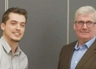 Studenti i suksesshëm kosovar që merr oferta pune nga e gjithë bota, ka një apel për Qeverinë