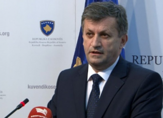 Beqiri për taksën në Rrugën e Kombit: Për me u skuq duhet pasur fytyrë
