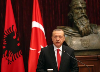 Gazetari jep alarmin: Pas Kosovës, Erdogani rrezikon Shqipërinë