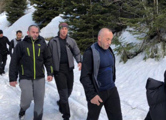 Haradinaj i’a mësyn maleve, shkon te kufiri me Serbinë