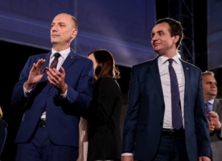 Shpendi i la të gjithë me gisht në gojë, si ua bëri bllok të gjithëve