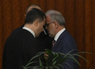 Talat Xhaferi rrëfen incidentin me Nikolla Gruevski