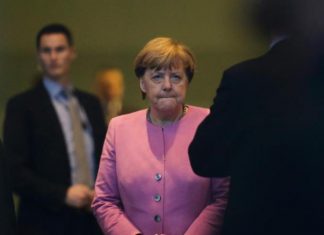 “Zonja Kancelare, keni në axhendë takimin me Ramën”; Merkel: m’i sillni “tufë” krerët e Ballkanit, jo një nga një