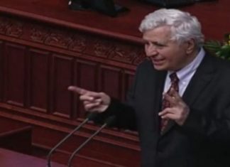 Flet Branko Manojlovski, tregon nëse do largohet ose jo nga BDI