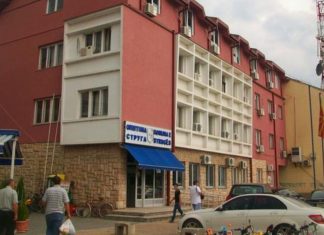 Vendim skandaloz, Komuna e Strugës jep leje të ndërtohet restorant dasmash në fushën sportive