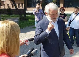Menduh Thaçi takohet me ambasadorin francez, ja çfarë u diskutua