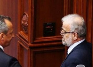 Dalin SMS-të, Veljanovski në ditën e përgjakshme të 27 Prillit ka komunikuar me Xhaferin e Memedin (VIDEO)