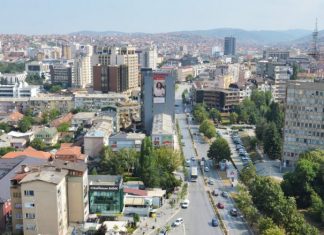 Kosovarët përditë e më shumë po marrin nënshtetësinë serbe (VIDEO)