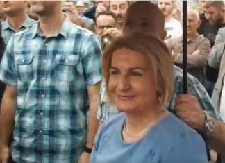 Nga kryetarja e Komunës te Rektori i Universitetit, në Tetovë bëhen të gjithë bashkë kundër kazinosë tek UT-ja