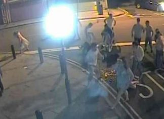 Dasma përfundon në sherr masiv, nusja me fustan të bardhë hyn për t’i ndarë (VIDEO)