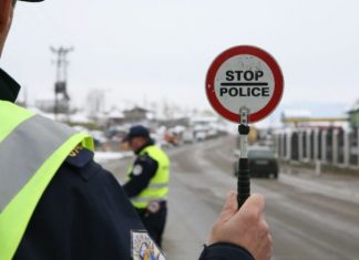 Shenja STOP ka tetë kënde, ja cila është arsyeja