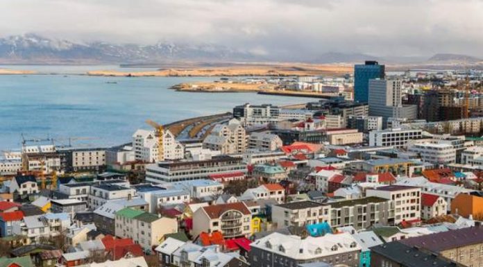 rexfeatures-9712707a-780x439