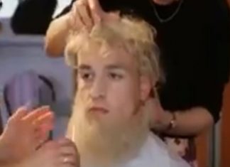 Xherdan Shaqiri maskohet si plak, hyn në fushën ku trajnohen të rinjtë (VIDEO)