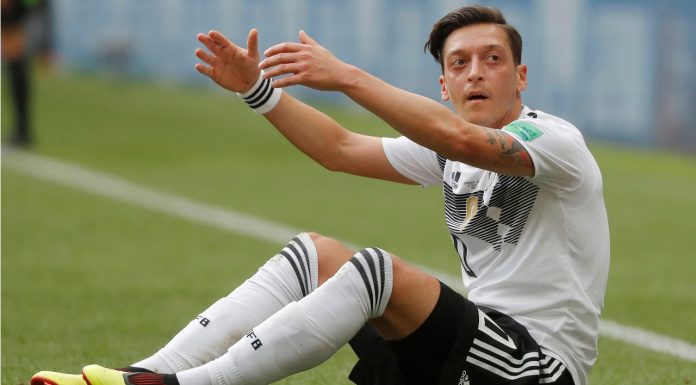 ozil_TS_23-07-18_8031058663_