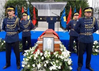 Adem Demaçit i jepet lamtumira e fundit (VIDEO)