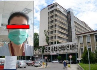 Infermieren e një spitali të Shkupit e largojnë nga puna pse bëri “selfie” me një pacient në gjendje të rëndë