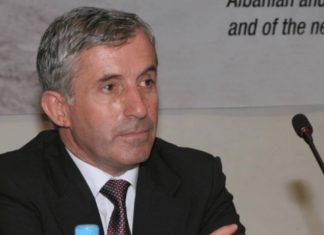 Shpërthen Bytyçi: Baton Haxhiu është një spiun dhe tradhtar, pjesë e mafies serbo – shqiptare