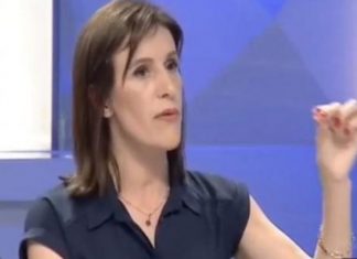 Flet gazetarja që i sulmuan shtëpinë: Dy prej plumbave rrezikuan vajzat e mia