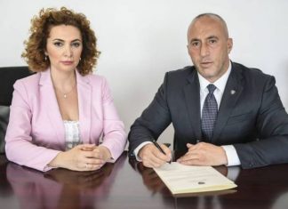 Deputetja e AAK-së, Albena Reshitaj, e vetmja nga partia e saj që shkon në Kuvend për zgjedhjen e presidentit