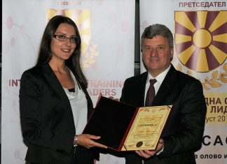 Funda Ibraimi: “Shkolla për udhëheqës të Rinj” eksperiencë e jashtëzakonshme dhe mjaft e dobishme (FOTO)