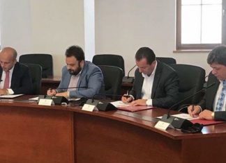 Nënshkruhet kontrata për financim të rikonstruimit të sheshit në Studeniçan