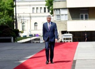 Thaçi takon edhe kryetarin e VMRO-së, ja për çfarë biseduan