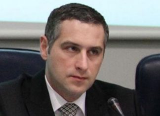 VMRO-ja mer goditjen e rëndë, ish-ministri Todorov do të votojë “PËR” në referendumin e 30 shtatorit