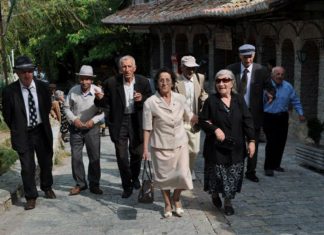 Shqipëria drejt ‘shuarjes’, i prin listës së plakjes globale në botë