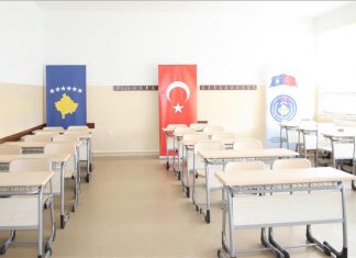 KFORI turk bëri renovimin e një shkolle në Kosovë