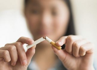 Nuk është aspak e lehtë por ekspertja e tregon metodën më efektive me të cilën mund ta lini duhanin