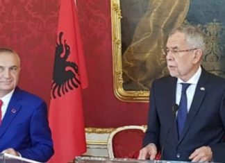 Presidenti austriak mbështet liberalizimin e vizave për Kosovën