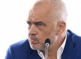 Studentët e bëjnë Edi Ramën të ri gjithë natën në telefun duke ju kthyer përgjigje, biseda që s’duhet humbur (FOTO)