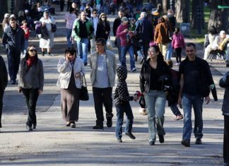 Shqipëria drejt zhdukjes! Në fund të shekullit, popullsia do zbresë nën 1 milionë