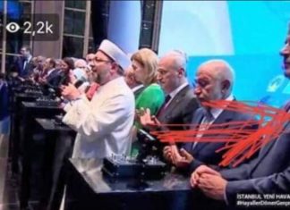 Le nam Thaçi, shtiret gjoja si musliman para Erdoganit gjatë hapjes së aeroportit
