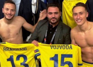Lorik Cana, uron futbollistët e Kosovës