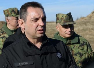 Vulin kërcënon Haradinajn: Mos ia mësyj veriut me ushtri, do të ndjekim