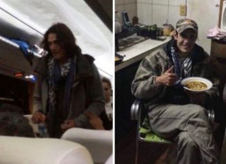 Nga sulmuesit më të mirët në botë, nuk do e besoni jetën që bën Edison Kavani (FOTO)