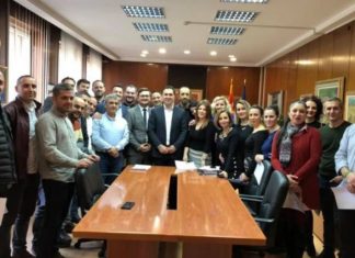 Urdhër nga Asaf Ademi avancon dhjetëra shqiptarë që nuk ishin avancuar me vite në ministrinë e kulturës