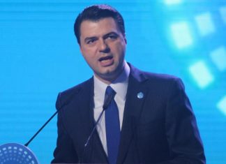 Lulzim Basha jep premtimin para shqiptarëve: Ja sa do jetë paga minimale me PD-në në pushtet