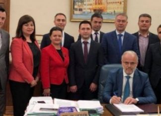 Kryeparlamentari Xhaferri tregon kur do të hyjë në fuqi ligji për gjuhën shqipe