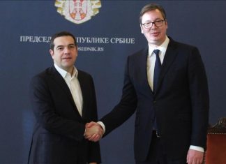 Tsipras në Beograd: Kosova po i hedh benzinë zjarrit me veprimet e fundit