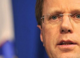 Ambasadori Zhgobar flet për zgjedhjet e parakohëshme në Maqedoni